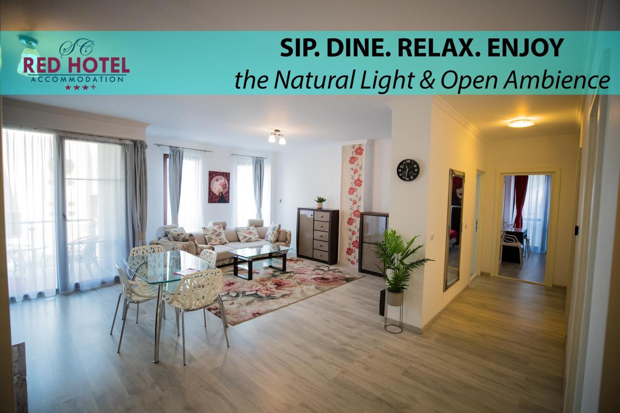 Red Hotel Riviera Suite&Lake Клуж-Напока Экстерьер фото